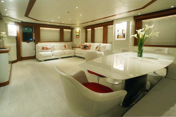 Expedition Yacht Inace 100 Beyond Delivered