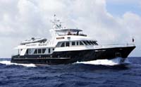 Click for More Overing 98 Explorer Yacht