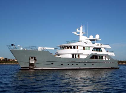 New Construction Expedition Yacht