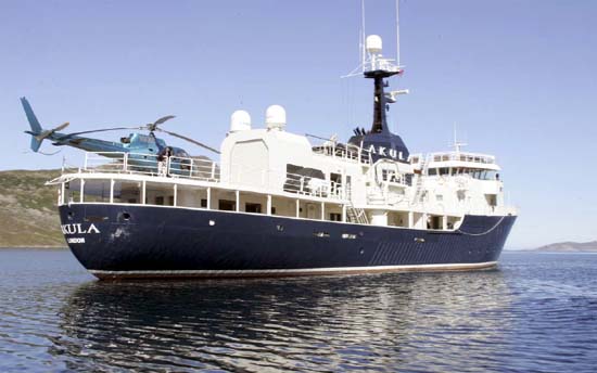 Expedition Yacht Akula
