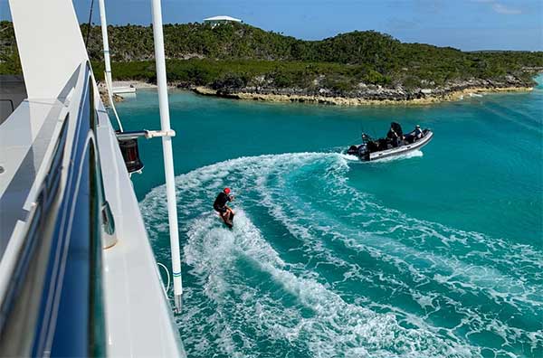 Custom 100 foot Expedition Yacht Compass Cay Bahamas