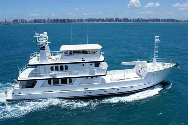 105 Inace Expedition Yacht for Sale